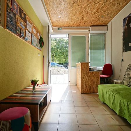 Oasis Hostel สปลิท ภายนอก รูปภาพ
