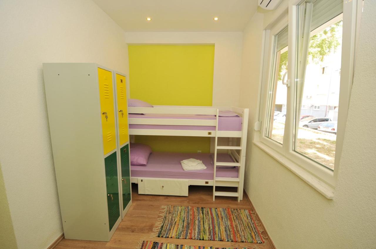 Oasis Hostel สปลิท ภายนอก รูปภาพ