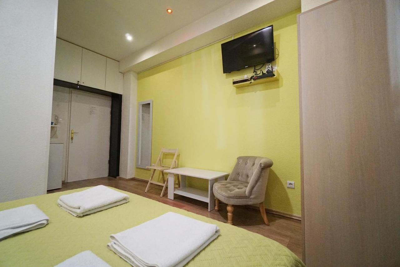 Oasis Hostel สปลิท ภายนอก รูปภาพ
