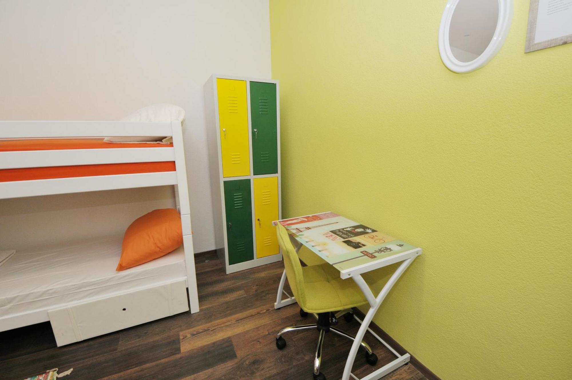 Oasis Hostel สปลิท ภายนอก รูปภาพ